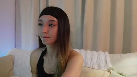 Snapshot of sarasuo chatting on 21, 1, 2025 Shara online show from 21, 1, 2025