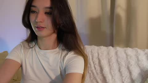 Snapshot of sarasuo chatting on 22, 1, 2025 Shara online show from 22, 1, 2025