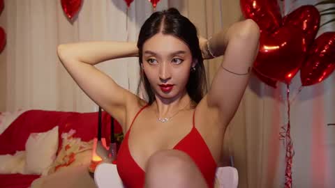 Snapshot of sarasuo chatting on 14, 2, 2025 Shara online show from 14, 2, 2025