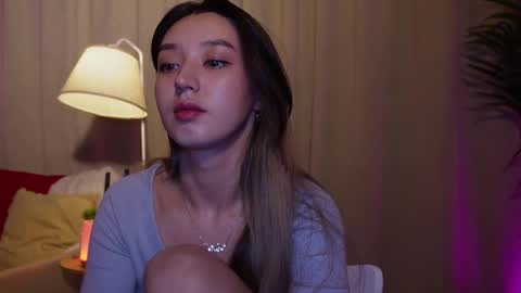Snapshot of sarasuo chatting on 25, 2, 2025 Shara online show from 25, 2, 2025