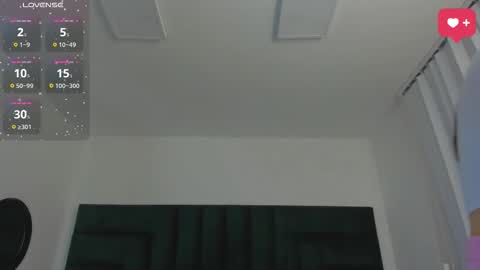      online show from 15, 9, 2025