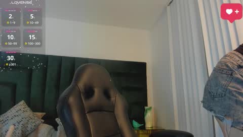      online show from 30, 9, 2025