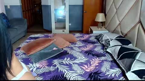 Sara Rivera online show from 12, 1, 2026