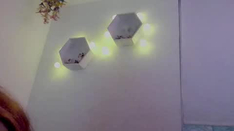 Saray  online show from 18, 11, 2025