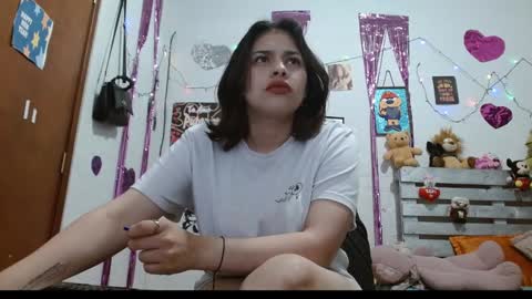 Sara Jimenez online show from 3, 12, 2024