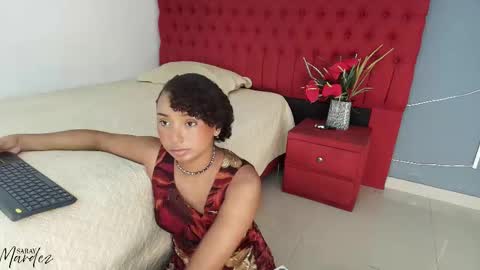 Saray Mardez online show from 19, 9, 2025