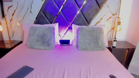 Snapshot of sarayofficial chatting on 15, 5, 2026 Saray Lopez online show from 15, 5, 2026