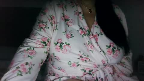 Snapshot of saretta46 chatting on 12, 5, 2026 Sara online show from 12, 5, 2026