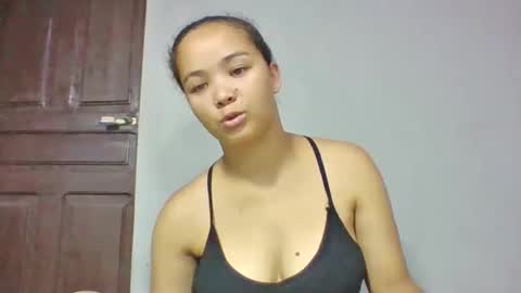 sarhon917962 online show from 30, 4, 2026
