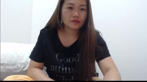 Snapshot of sarisunshine chatting on 27, 10, 2025 Alexa online show from 27, 10, 2025