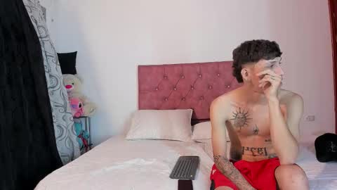  SARIYA Y ALEXIS  online show from 10, 2, 2026