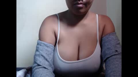 saronette online show from 24, 11, 2025