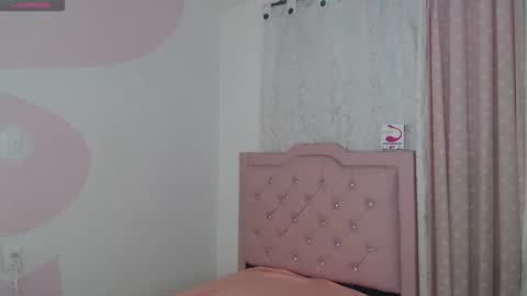 sasha_bigboobs_ online show from 22, 4, 2026