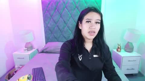 Sasha online show from 6, 4, 2026