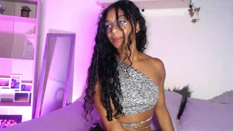 sasha_bowei online show from 13, 1, 2026