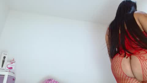 Sasha Creamy online show from 25, 9, 2025