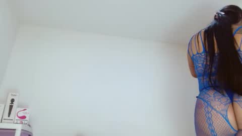 Sasha Creamy online show from 8, 10, 2025