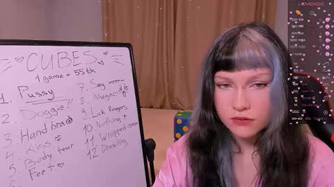 Snapshot of sasha_crystall chatting on 25, 9, 2025 sasha online show from 25, 9, 2025