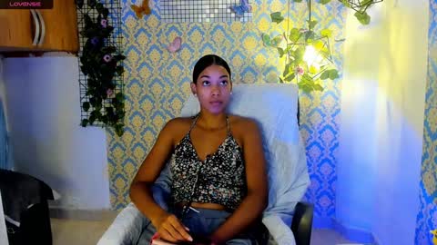 Snapshot of sasha_fox0 chatting on 2, 12, 2024 emy online show from 2, 12, 2024