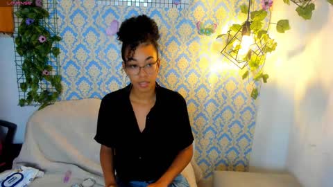 Snapshot of sasha_fox0 chatting on 2, 2, 2025 emy online show from 2, 2, 2025