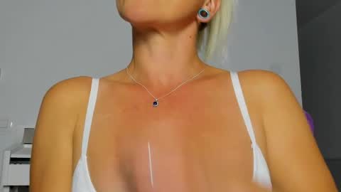 Snapshot of sasha_greens chatting on 14, 7, 2026 Sasha Green online show from 14, 7, 2026