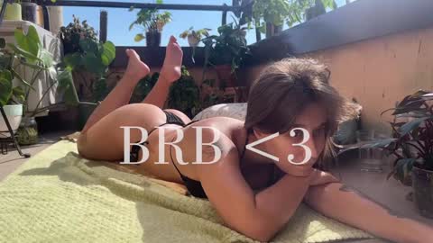 Alexandra Sasha in short online show from 29, 1, 2025