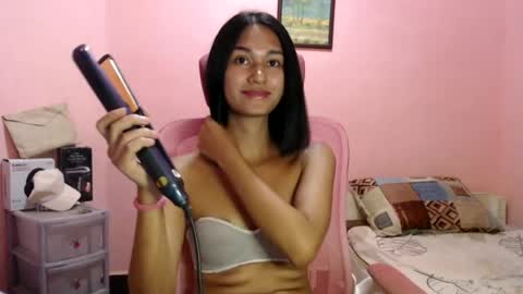 Snapshot of sashafuckss chatting on 22, 6, 2026 Call Me Sasha online show from 22, 6, 2026