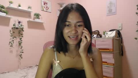 Snapshot of sashafuckss chatting on 4, 7, 2026 Call Me Sasha online show from 4, 7, 2026