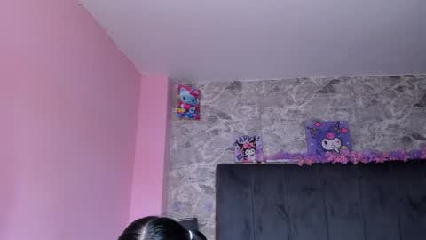 Snapshot of sashajune chatting on 15, 4, 2026 selene online show from 15, 4, 2026