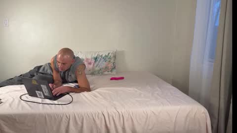 Sasha Lux online show from 1, 12, 2025