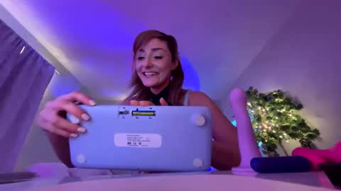 Snapshot of sashaminx6969 chatting on 28, 12, 2024 Sasha online show from 28, 12, 2024