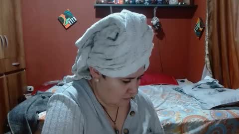 S A S H A R O S E online show from 6, 1, 2026