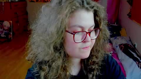 Snapshot of sashy_way chatting on 25, 4, 2026 .Alexandra online show from 25, 4, 2026