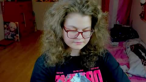 Snapshot of sashy_way chatting on 18, 5, 2026 .Alexandra online show from 18, 5, 2026