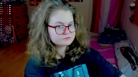 Snapshot of sashy_way chatting on 5, 6, 2026 .Alexandra online show from 5, 6, 2026