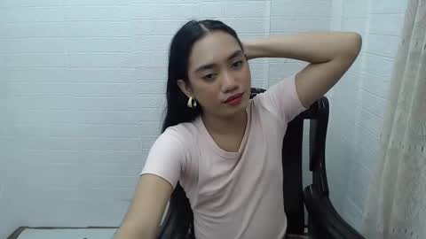 KEYLLA online show from 31, 12, 2024