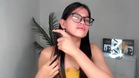 sassy_monie online show from 26, 1, 2025