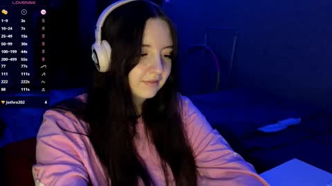 Marmulka or Mary online show from 18, 11, 2025