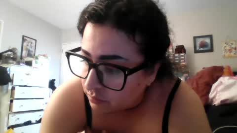 Snapshot of sassypandaxxx chatting on 16, 6, 2026 koolkat online show from 16, 6, 2026