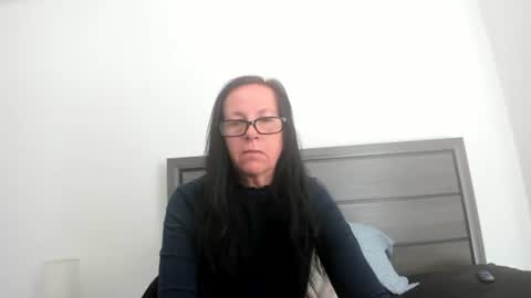 sassypeachgoddess online show from 9, 11, 2025