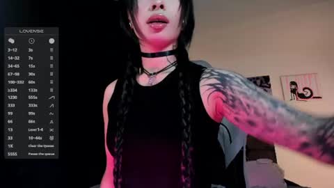Snapshot of satanbabee_ chatting on 27, 7, 2026 im expecting 300 thumbs up on my altar online show from 27, 7, 2026