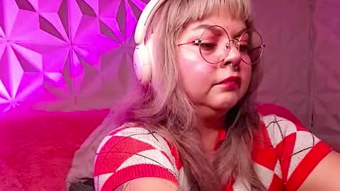 Gina George online show from 28, 11, 2025