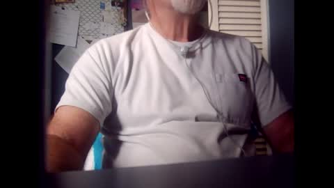 Snapshot of satyr64 chatting on 14, 12, 2025 satyr64 online show from 14, 12, 2025