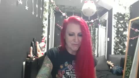 SaucySky online show from 20, 12, 2024