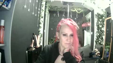 Snapshot of saucysky chatting on 3, 5, 2026 SaucySky online show from 3, 5, 2026