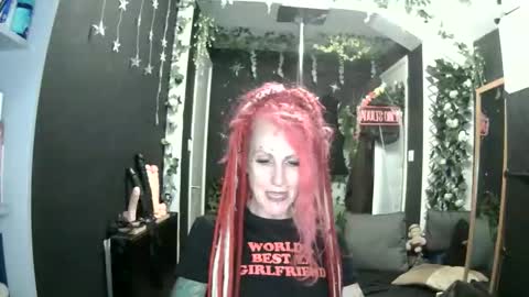 Snapshot of saucysky chatting on 26, 5, 2026 SaucySky online show from 26, 5, 2026