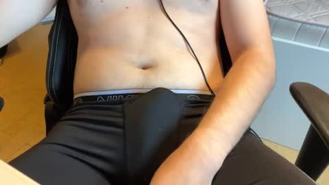 Snapshot of savagegerman chatting on 2, 12, 2025 savagegerman online show from 2, 12, 2025