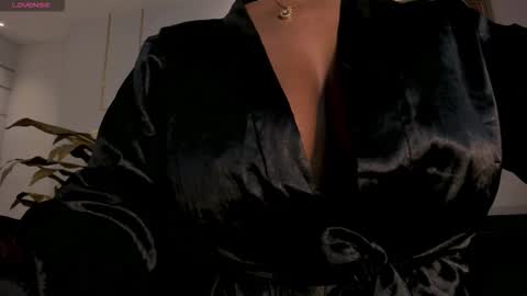 S a v a n n a h  online show from 28, 10, 2025