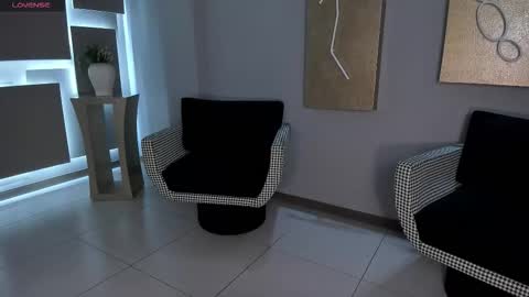 S a v a n n a h  online show from 7, 11, 2025