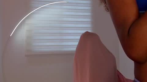 Snapshot of savannahwildee chatting on 23, 6, 2026 Savannahwildee online show from 23, 6, 2026